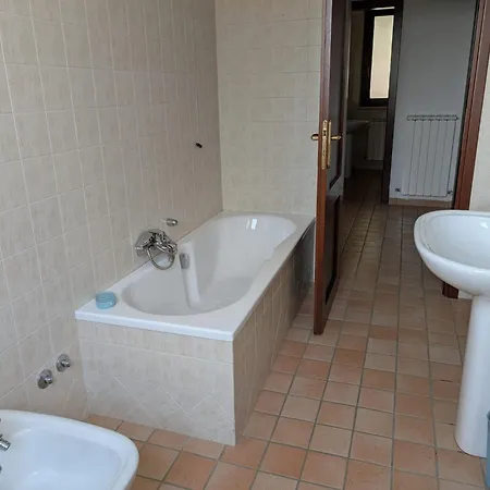 Apartman Piano Terra Montone